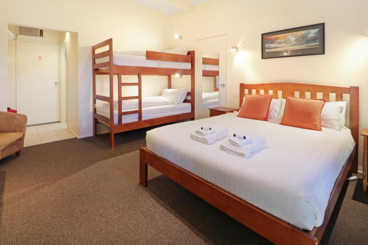 Off Mountain Accommodation Merrijig Εξωτερικό φωτογραφία
