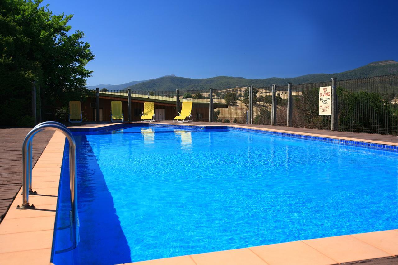 Off Mountain Accommodation Merrijig Εξωτερικό φωτογραφία
